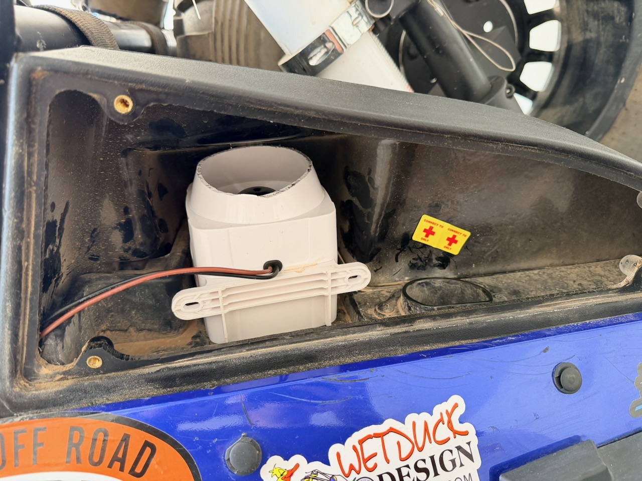 Bilge blower installed in the CVT cooling system of race car 355