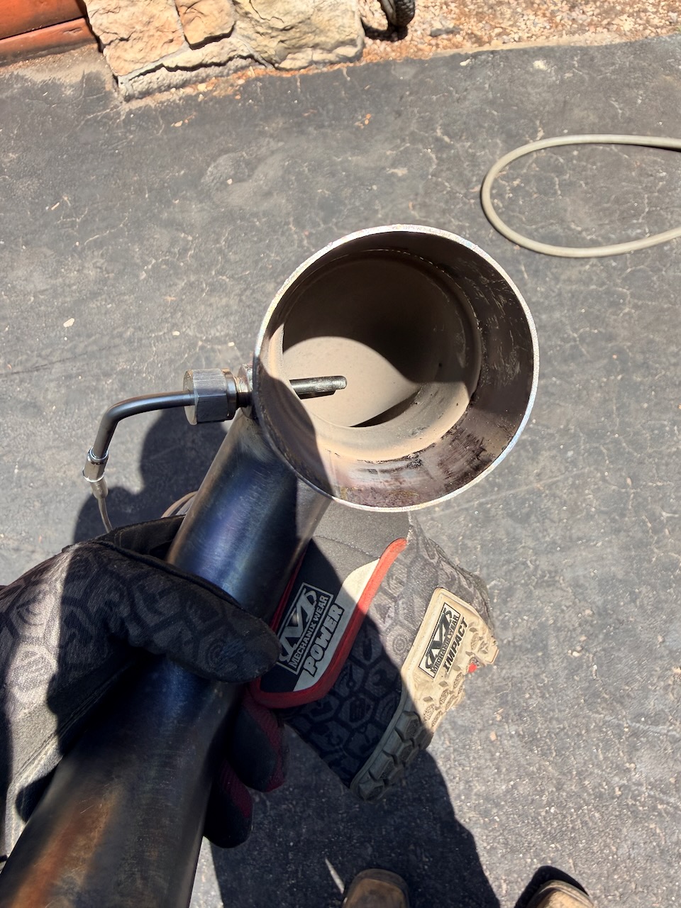 Exhaust-gas-temperature probe prepared for engine monitoring